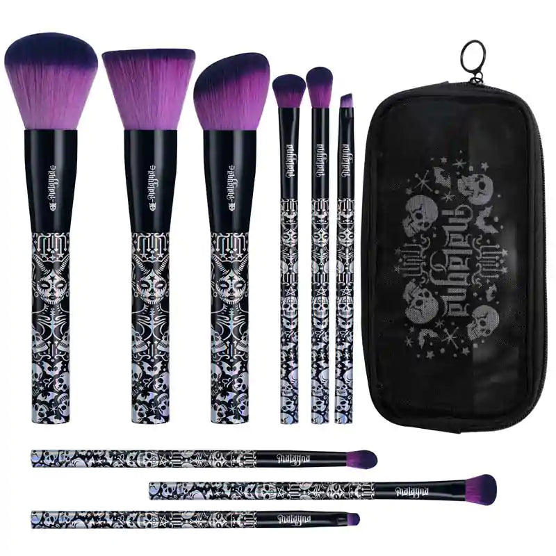 Vampiria Ultra Soft Brushes with Cosmetic Bag