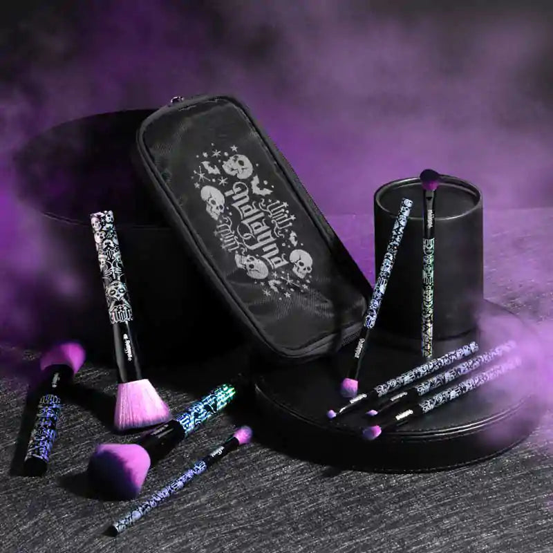 Vampiria Ultra Soft Brushes with Cosmetic Bag