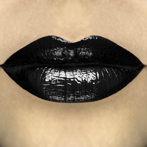 GOTH Black gloss lipstick